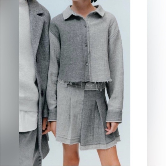 Zara Light Gray Textured Jacket and skirt set - Picture 1 of 3